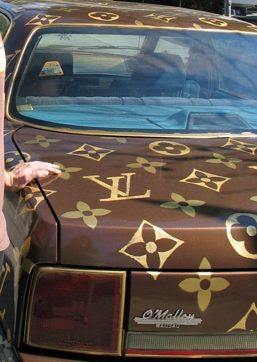 Louis Vuitton Tavla Newport Beach Car
