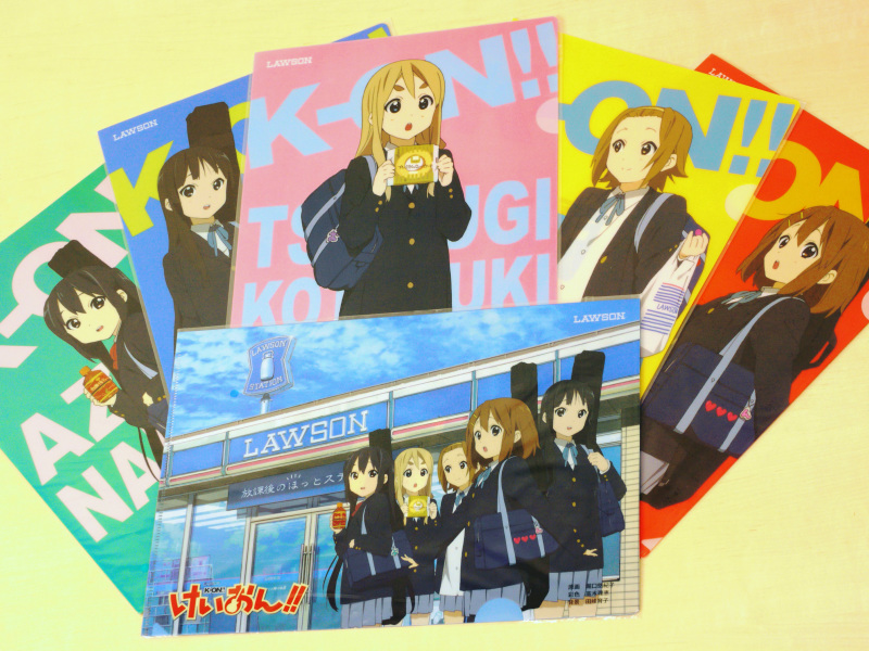 Yui Hirasawa - K-ON! Poster for Sale by Eyes-Up