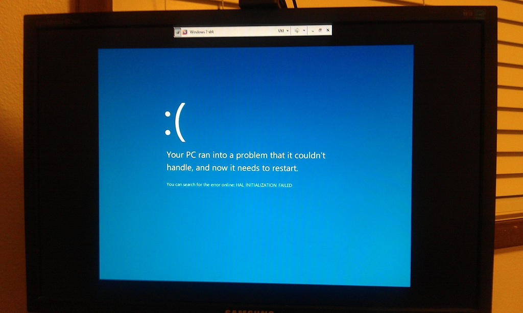 solo gispende bruge Blue Screen of Death in Windows 8 got a little cute with emoticons -  GIGAZINE