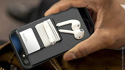 Iphone 5にイヤホンをくるくる巻いたクリップをつけはずし可能にするケース Cling Gigazine