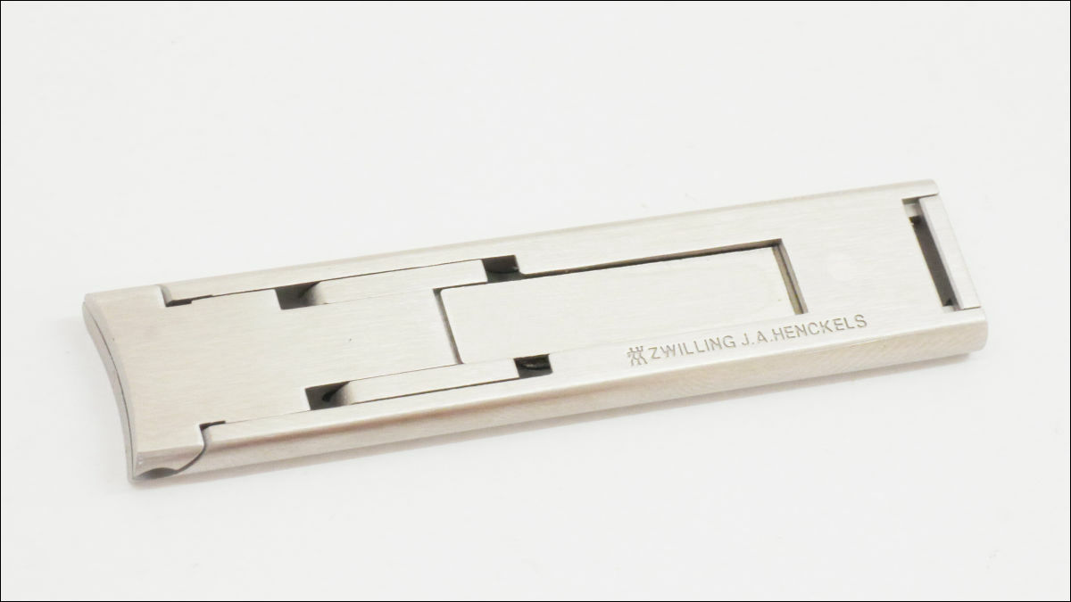 Zwilling J.A. Henckels Ultra-Slim Nail Clipper - Unboxing 