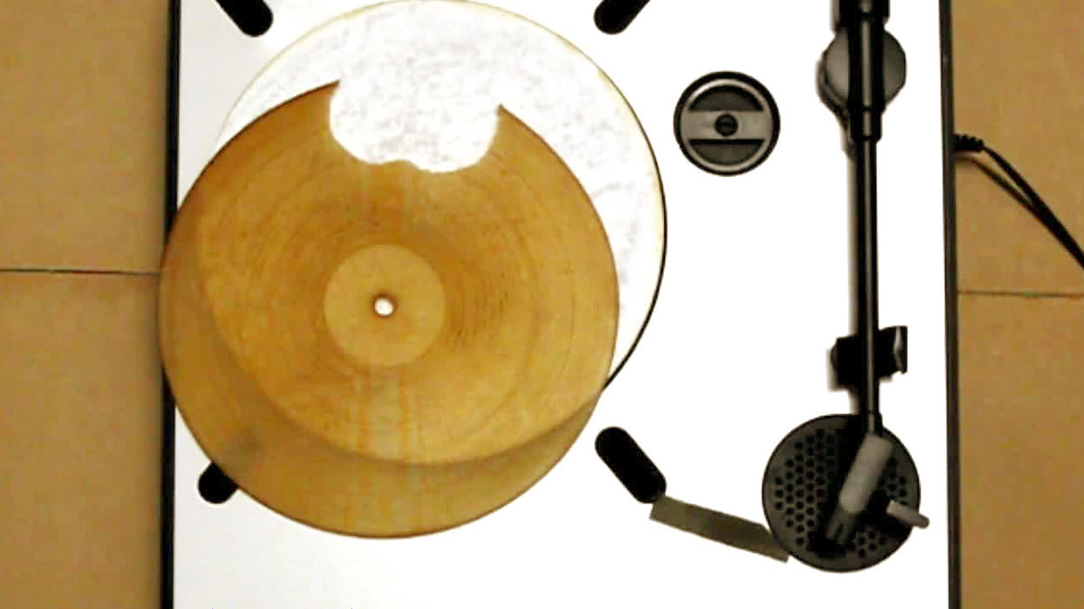 An Actual Playable Tortilla Record Etched with a Laser Cutter animated gif