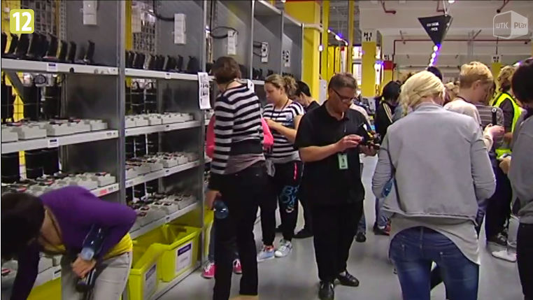 Amazonの倉庫に潜入、従業員や作業場の様子がムービーで公開中 