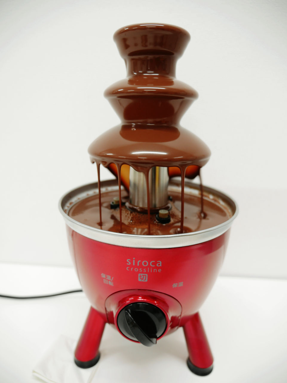 Home Swan battery-powered chocolate fountain SCB-20 by Niitsu Kyoki 