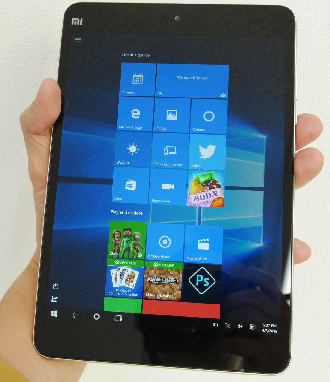Xiaomi Mi Pad 2 review: Xiaomi's Mi Pad 2 is an iPad lookalike that can run  Windows 10 (hands-on) - CNET