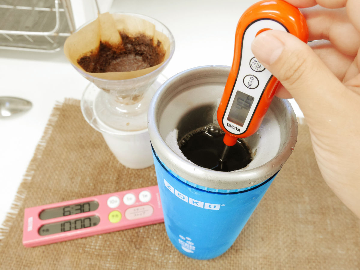 REVIEW: Zoku Iced Coffee Maker Gives You Iced Coffee in Minutes