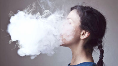 Electric cigarette steam contains considerable levels of lead