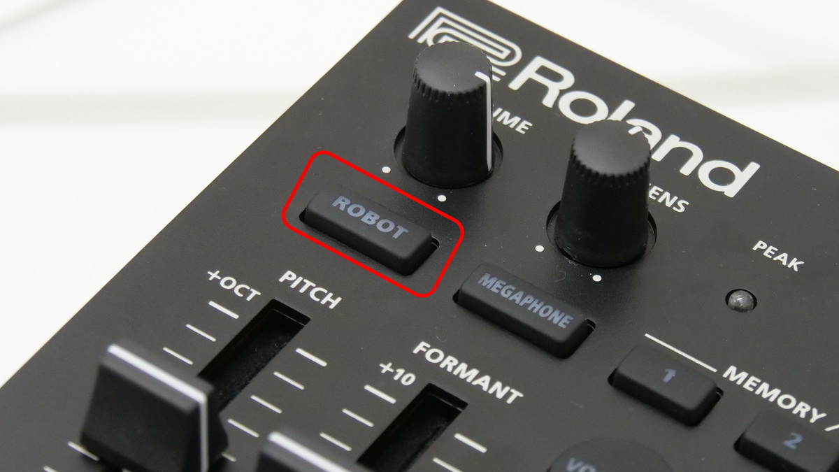 Roland's Voice and Transformer 'VT-4' review that can be easily 