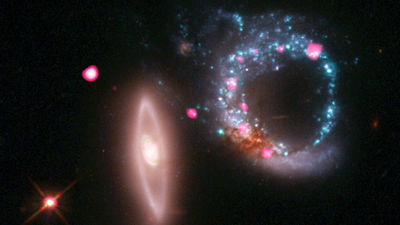 回転するブラックホール が超空間旅行の役に立つかもしれない Gigazine