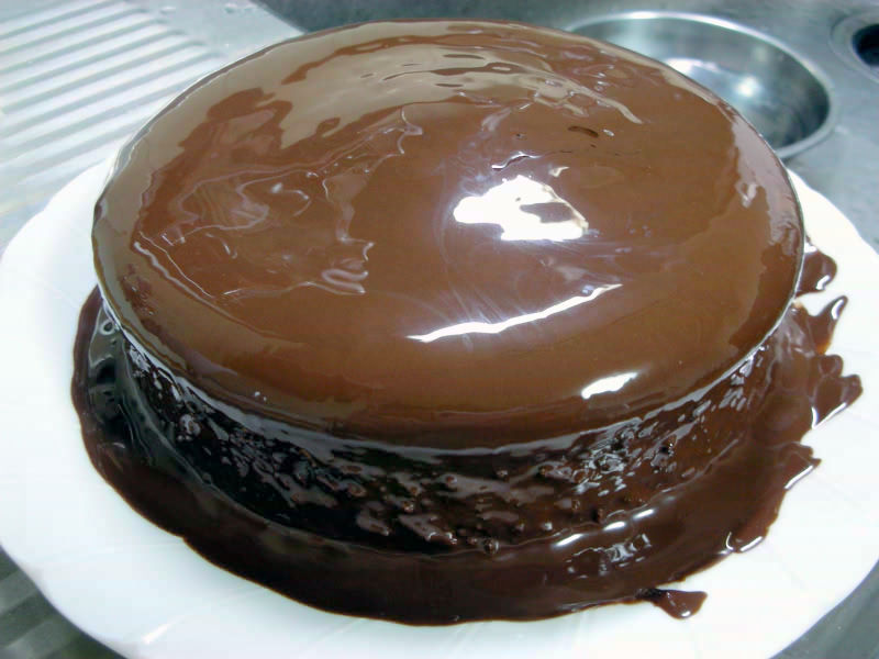 約500円で本格チョコレートケーキを作ってみる Gigazine