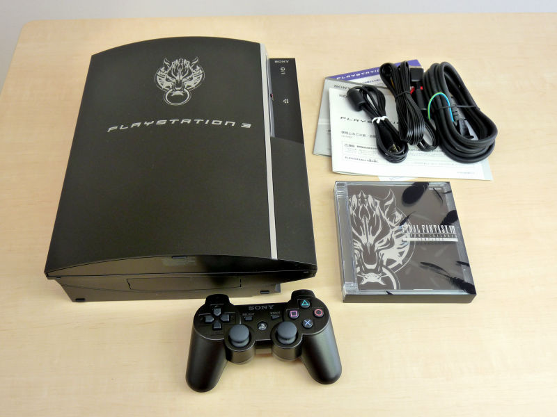 色はクラウドブラックで160GBモデルの「PS3 ファイナルファンタジーXIII 体験版セット」フォトレビュー - GIGAZINE