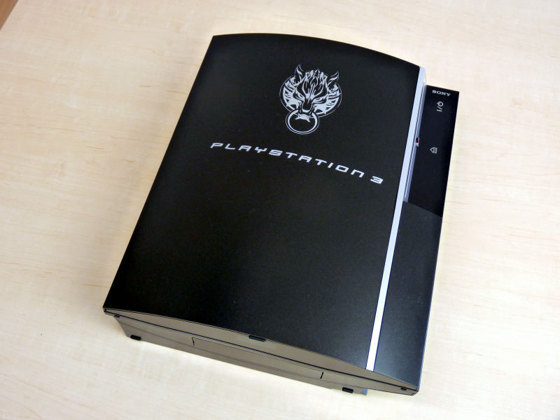 色はクラウドブラックで160GBモデルの「PS3 ファイナルファンタジー 