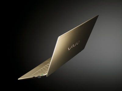 ソニーが世界最軽量の薄型ノート「VAIO X」を正式発表、高耐久性と最大20.5時間駆動を実現 - GIGAZINE