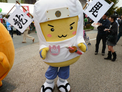 Chaotic Gang of “Yuru-Chara” Mascots from Tokai and Hokuriku - GIGAZINE