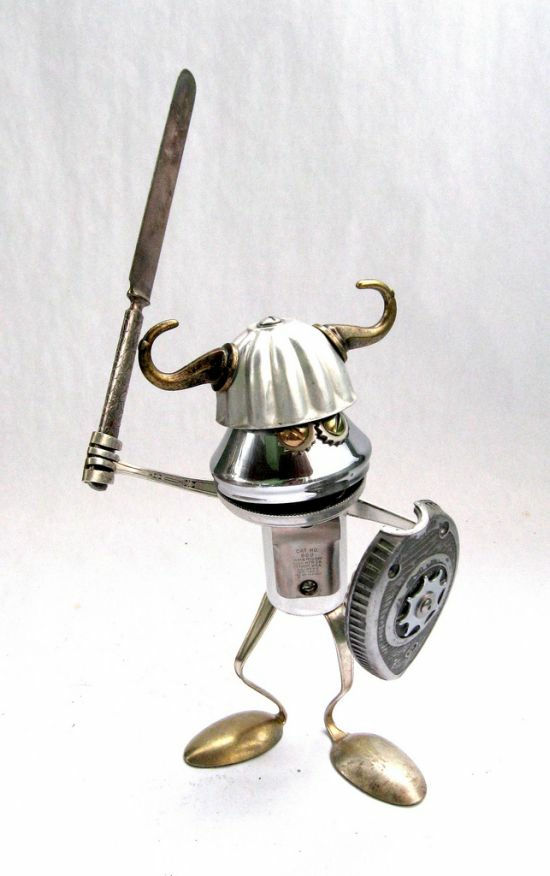 金属部品やジャンクなどで作られたコミカルなロボットたち Gigazine