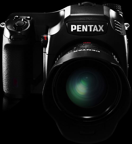 ついにペンタックスの中判デジタル一眼レフカメラ「PENTAX 645D」が