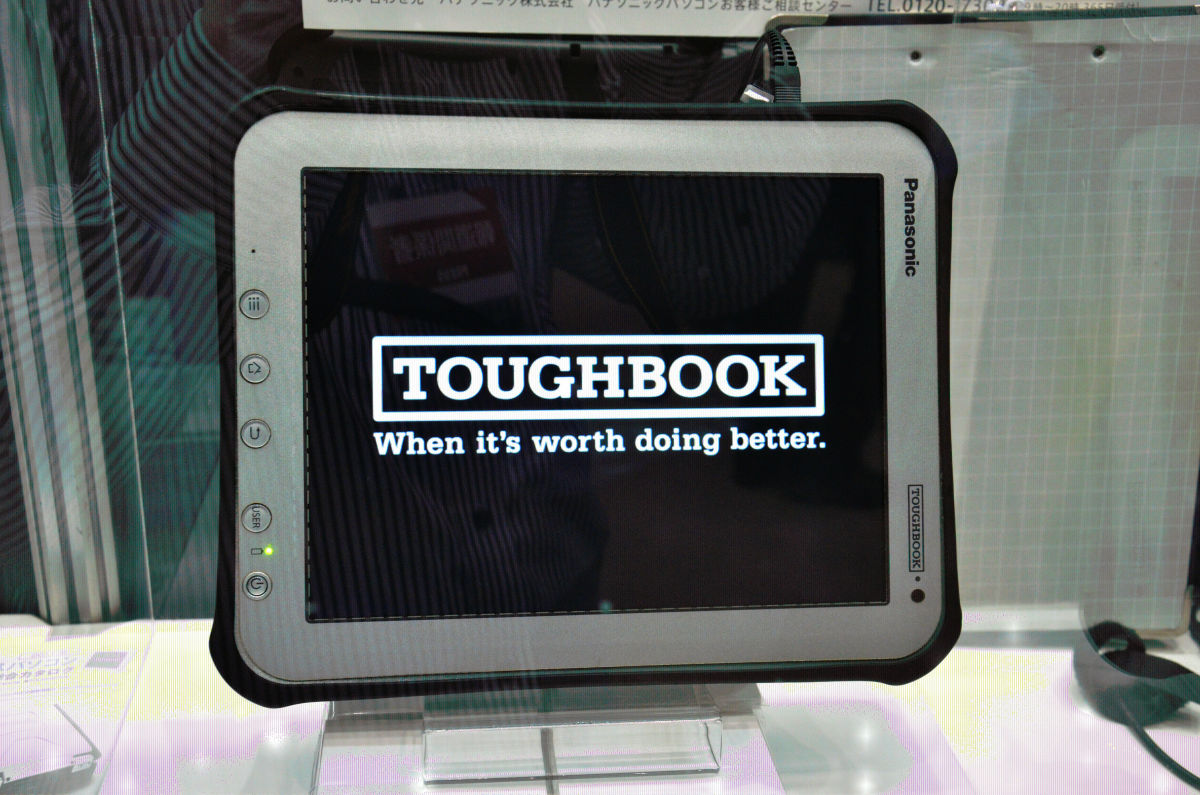 米軍御用達TOUGHBOOKの新作Androidタブレット、実物はこんな感じ - GIGAZINE