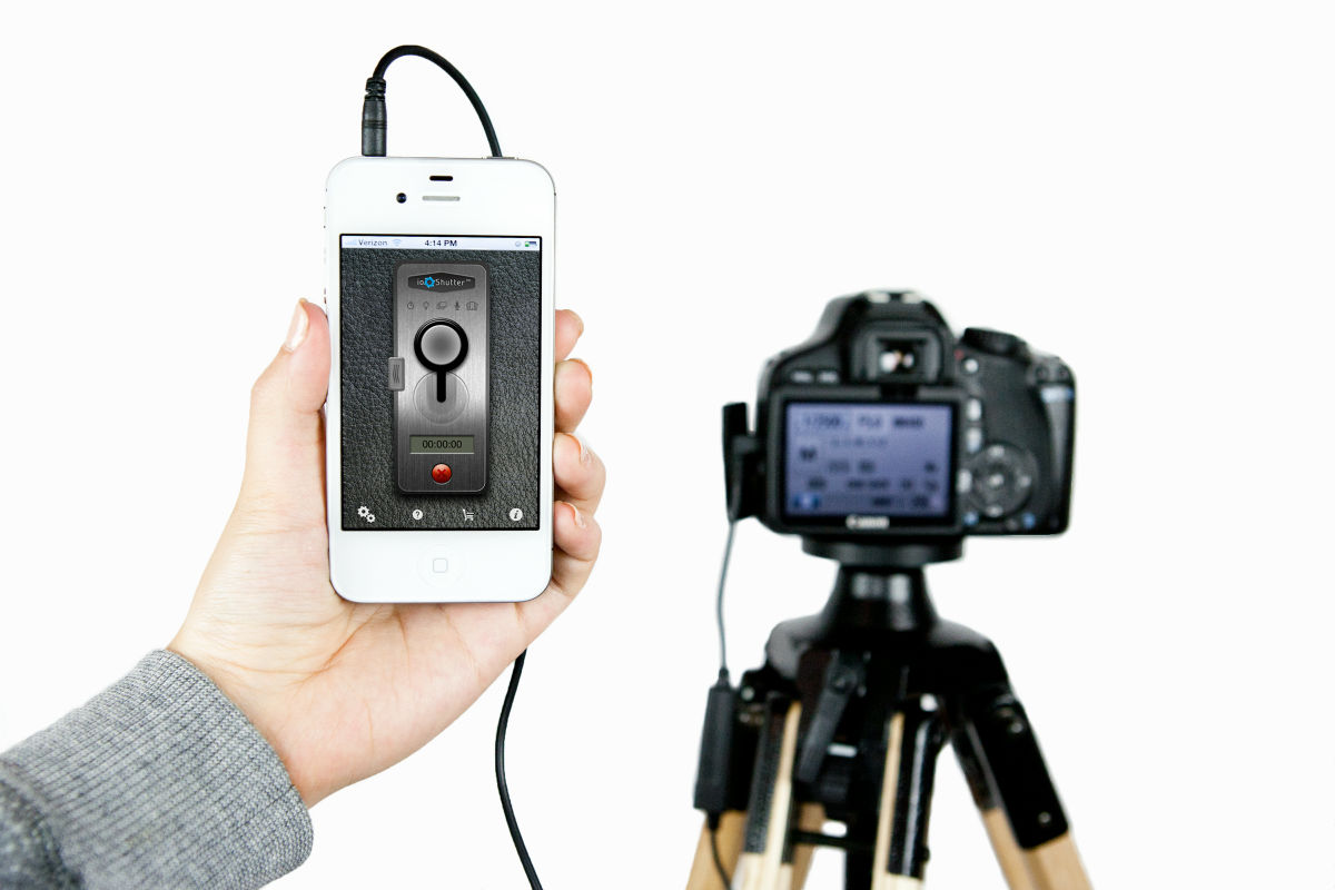 iPhoneをカメラのリモコンシャッターに変えるアプリ「ioShutter ...