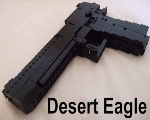 実際に弾を発射できるレゴで作られた本物そっくりのライフルやハンドガン Gigazine