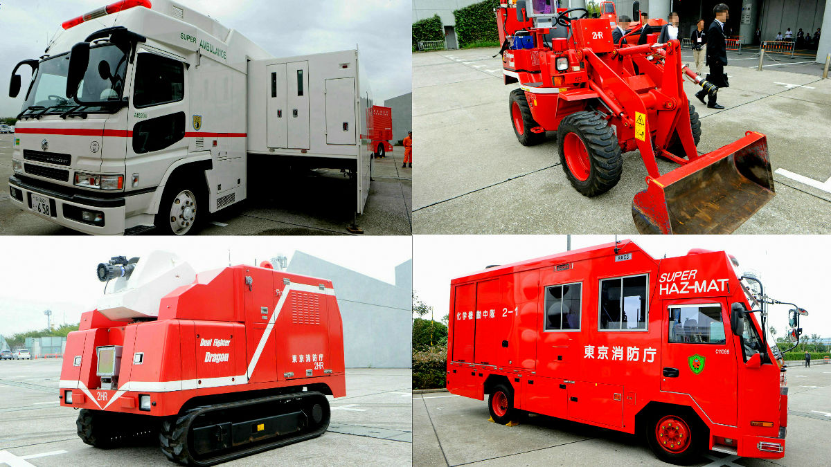 12ｍの巨大救急車 スーパーアンビュランス や無人走行放水車 ドラゴン など 東京消防庁ハイパーレスキューが所有する特殊車両を撮影してみた Gigazine