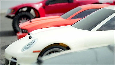 4台のラジコンカーによるレースがパトカーやヘリを巻き込んだカーチェイスに発展 Gigazine