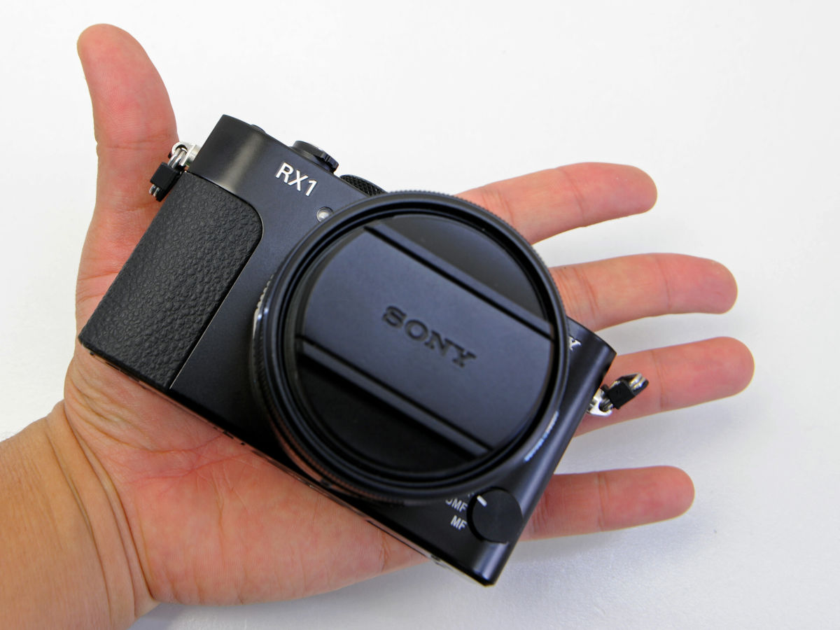 SONY DSC-RX1 フルサイズセンサー