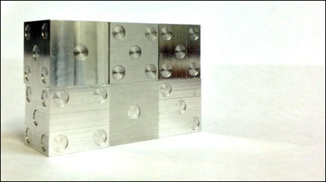 アルミやチタンなどでできた金属製サイコロ Precision Machined Dice Gigazine