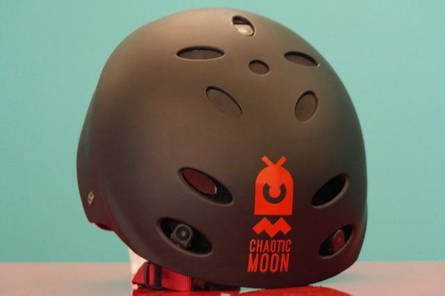360度全方位を記録できる自転車用ドライブレコーダー付ヘルメットが開発中 Gigazine