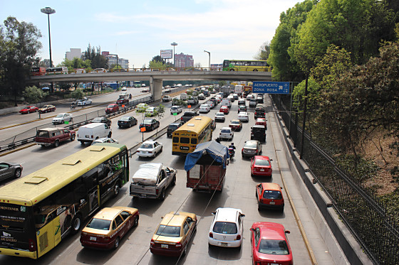 「メキシコ　運転　危険」の画像検索結果