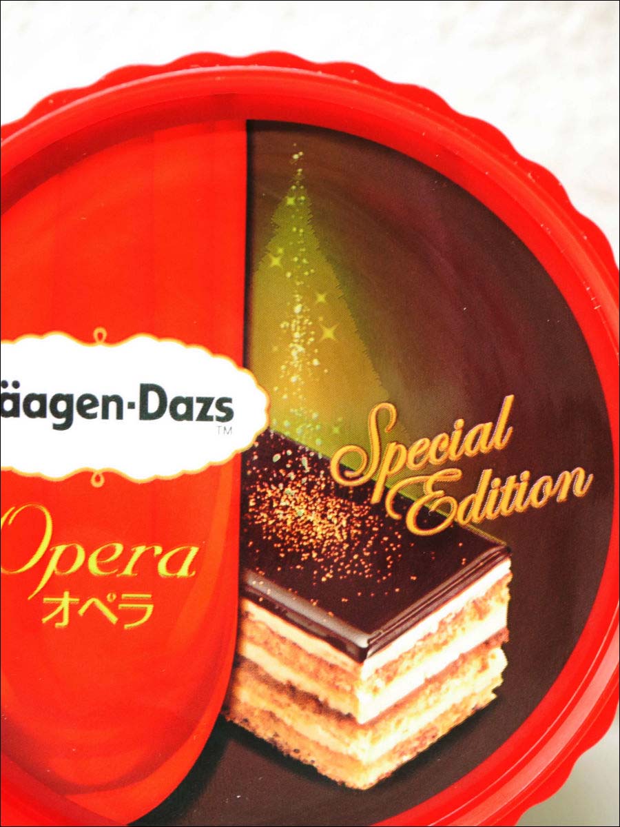 冬限定のハーゲンダッツ オペラ はバタークリームアイス チョコレート コーヒーシロップ アーモンド風味のクッキーが重なり高級感はあるがちょっと高め Gigazine