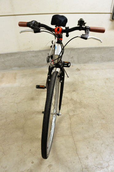自転車のハンドルを畳みスリムに駐められる「フォールディングハンドルバー」と「スマートパーキングヘッド」を使ってみた - GIGAZINE