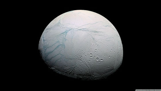 土星の衛星 エンケラドゥス での水の存在が重力マップ調査でより確実に Gigazine