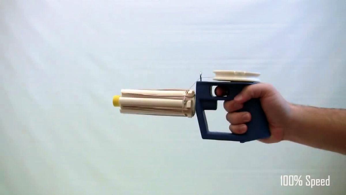 1秒間に10連射可能なガトリング 輪ゴム ガン Mini Blaster 32 Gigazine