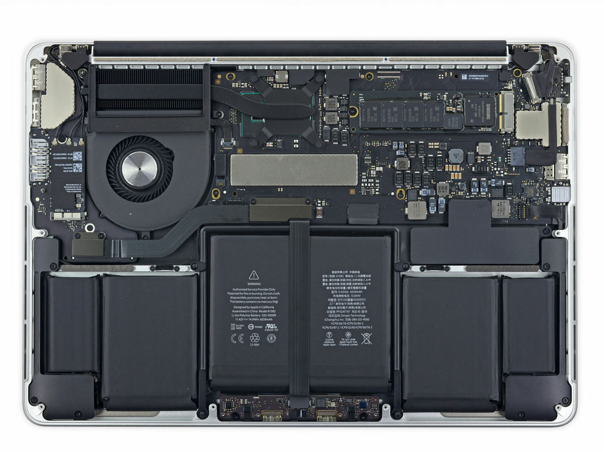 MacBook Pro 13インチとMacBook Air 13インチのバラバラ分解レポート