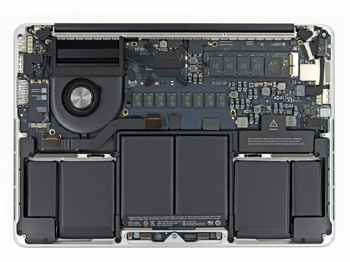 MacBook Pro 13インチとMacBook Air 13インチのバラバラ分解レポート 