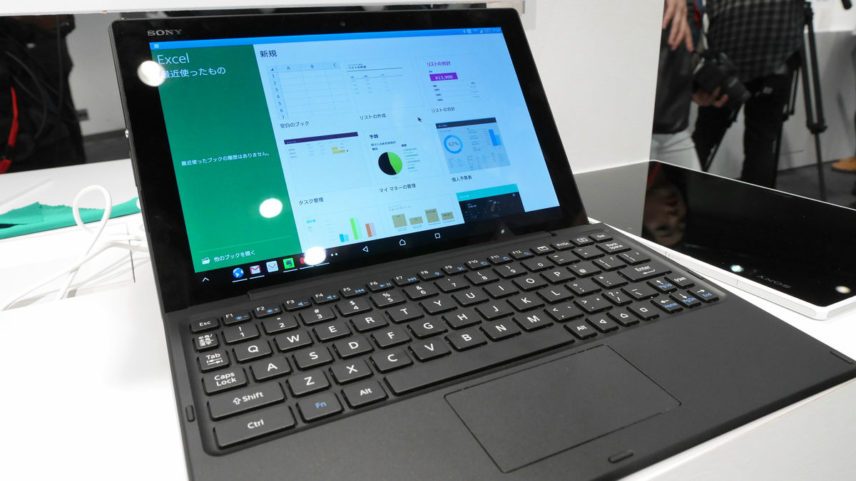 10インチサイズなのに400g未満の超軽量タブレット「Xperia Z4 Tablet」速攻フォトレビュー - GIGAZINE