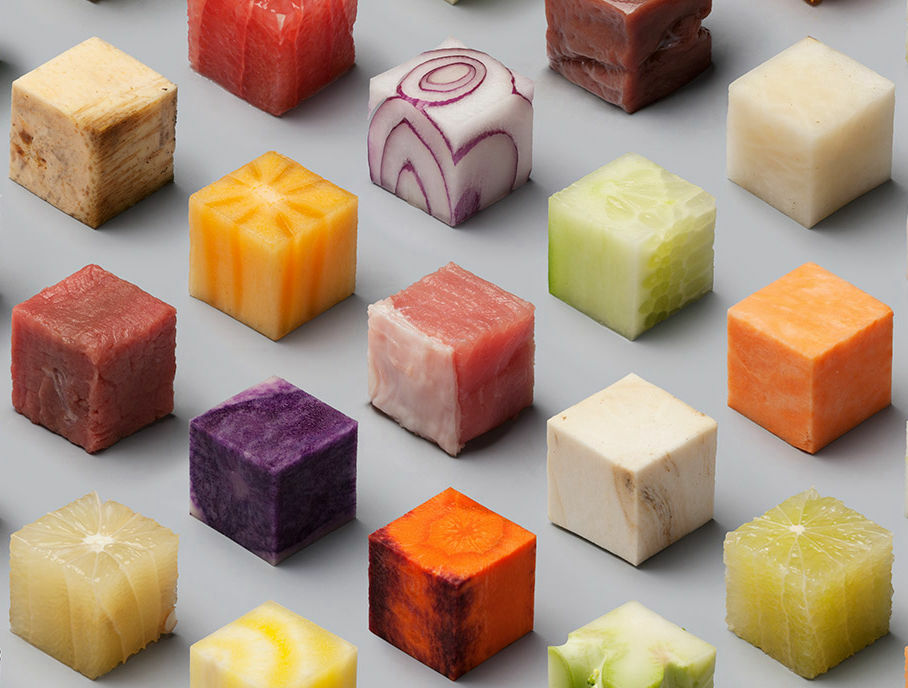 カラフルなサイコロがよく見ると全て食べ物という異彩を放つ写真 Cubes Gigazine