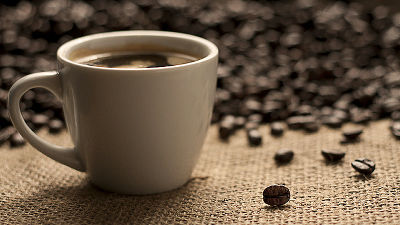 「世界のコーヒー消費量」を図解、一番たくさん飲む国と日本との差は？