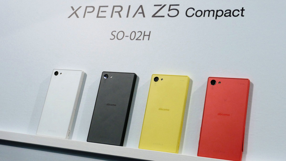Xperiaの魅力を手になじむコンパクトサイズに詰め込んだドコモの Xperia Z5 Compact So 02h 速攻フォトレビュー Gigazine