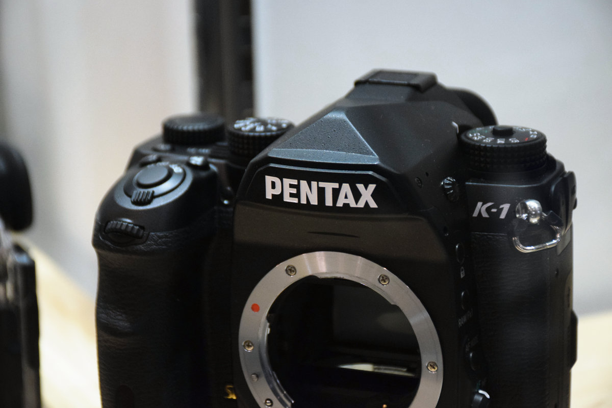 ペンタックスのKマウント採用フルサイズ一眼レフ「PENTAX K-1」速攻