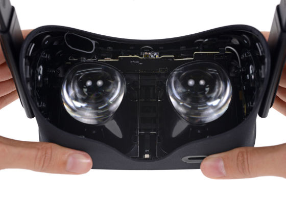 Oculus Rift S PC接続専用 高性能VRヘッドセット＆コントローラー+spd