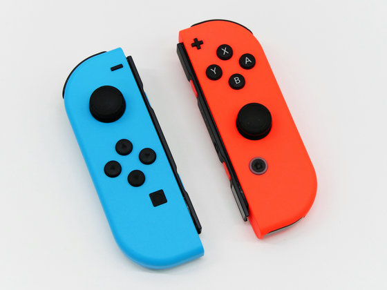 任天堂がNintendo Switch向けの「折り曲げ可能なJoy-Con」の特許を出願 - GIGAZINE