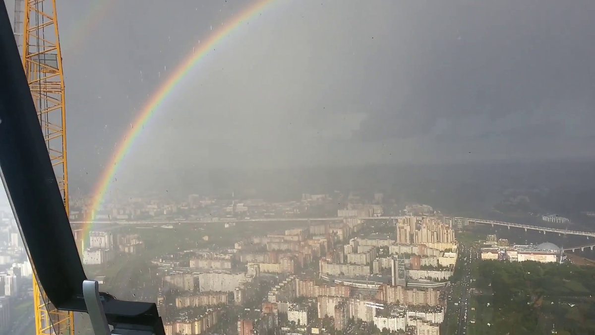 世にも珍しい 全円の虹 がロシアで撮影される Gigazine