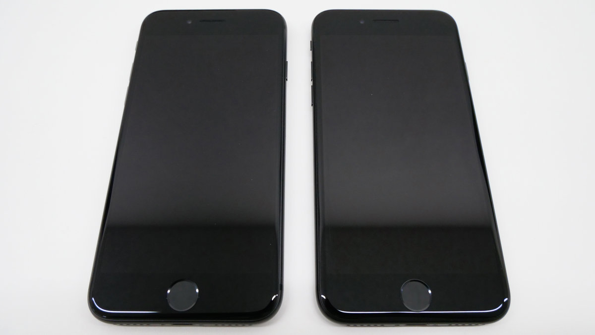 スマートフォン本体iPhone 8ブラック