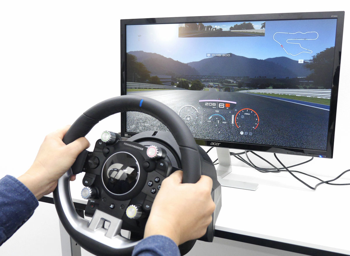 手ごろな価格の公式ハンコン「Logicool G29 DRIVING FORCE」でグランツーリスモSPORTを遊んでみた - GIGAZINE