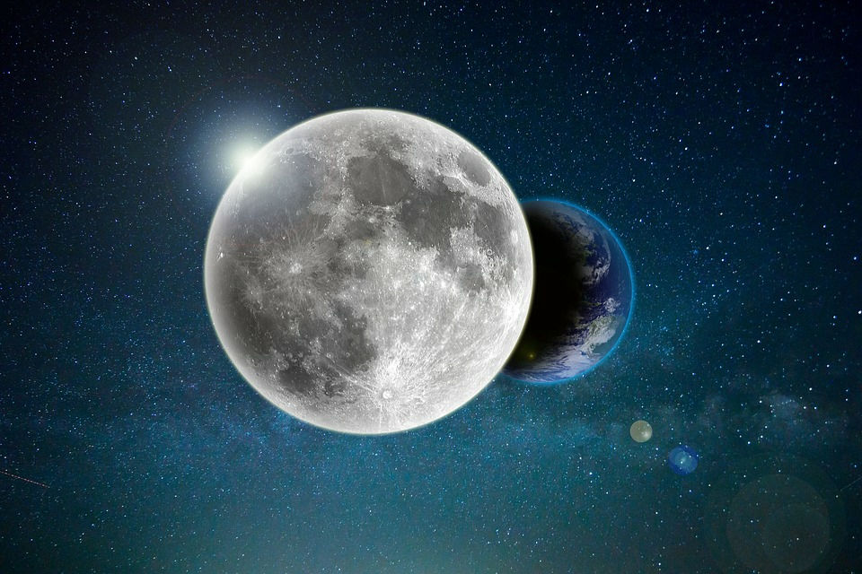 地球を遠く離れた人工衛星が撮影した 地球と月の距離感がよくわかる1枚 Gigazine