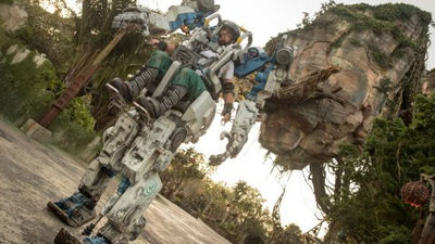ディズニーが二足歩行で自由自在に動き回るロボットスーツを アバター のテーマランド内に登場させる予定 Gigazine