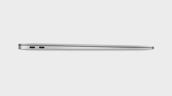 ついに新型「MacBook Air」が登場、Retinaディスプレイ搭載
