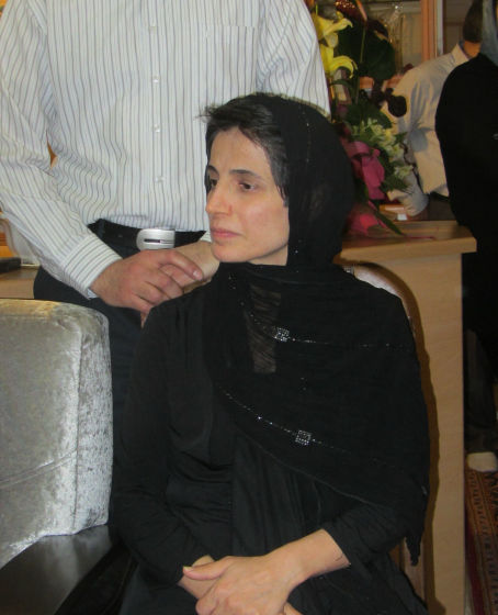 【イラン】女性弁護士「女性にはヒジャブを脱ぐ権利がある！」→１４８回の鞭打ちと３８年の懲役刑