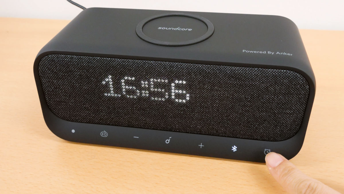 Anker `` Soundcore Wakey '' review packed with LED speakers such